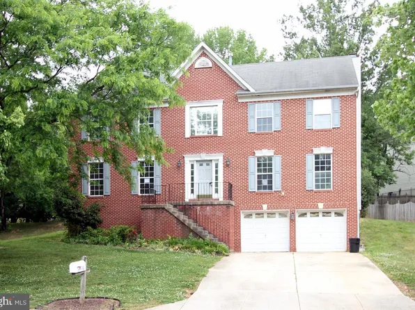 10711 Featherstone Dr, Fort Washington, MD 20744