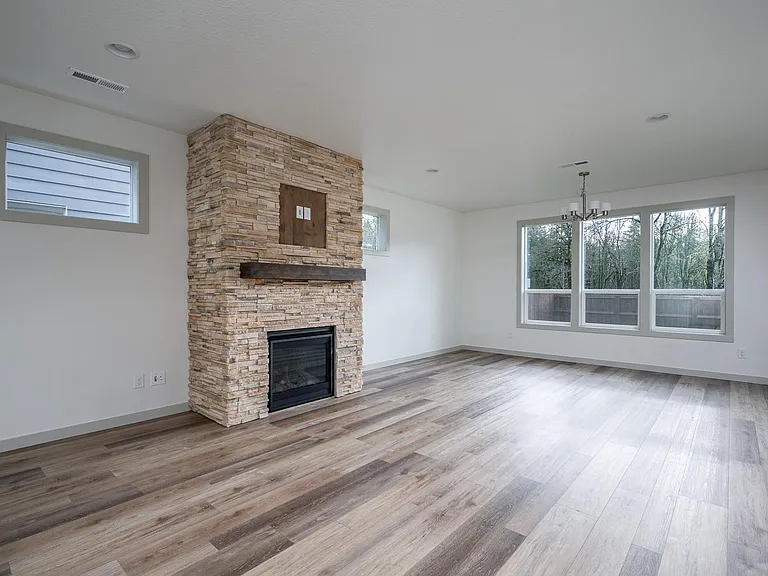 13529 NE 109th Way — Photo 3