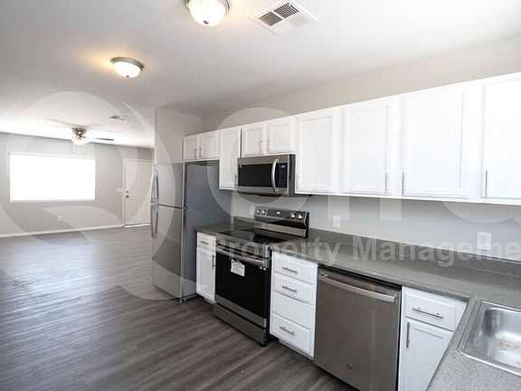 3rd image of 1732 W Maricopa St #2