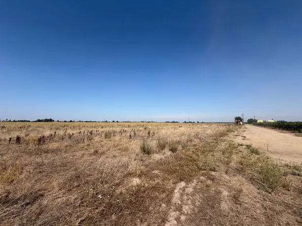 14100 N Locust Tree Rd, Lodi, CA 95240