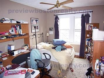 2nd image of 1263 Commonwealth Ave #T7
