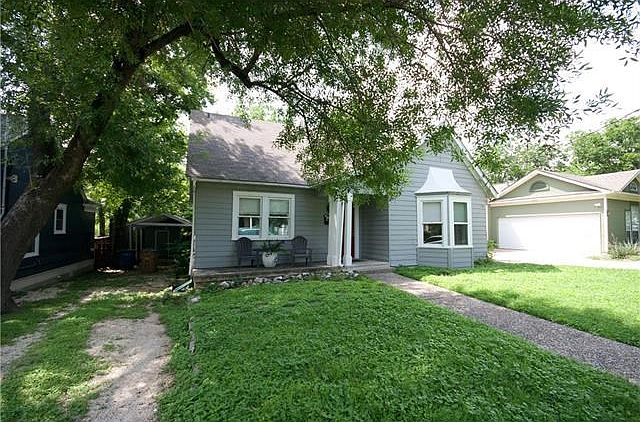 Cute house on great street.