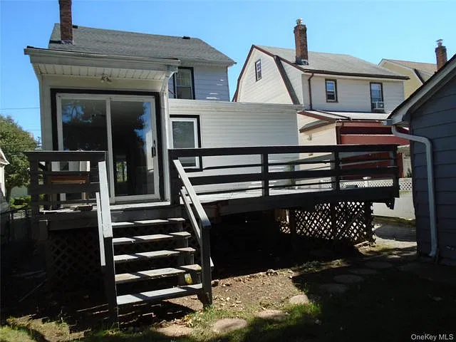 3 bed, 1.0 bath, 800 sqft, $3,500 — Photo 4