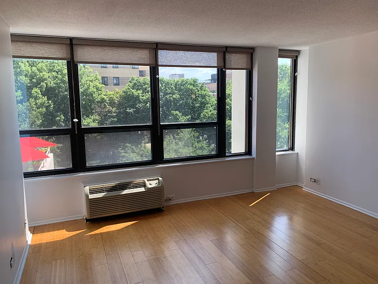 5100 N Marine Dr #3J — Photo 3