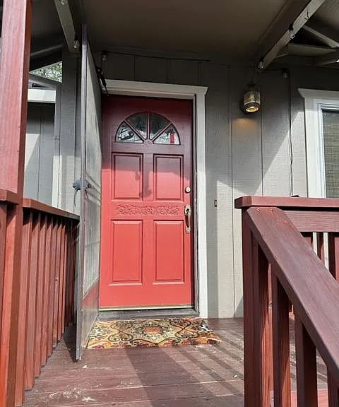 Turner Ct — Photo 10