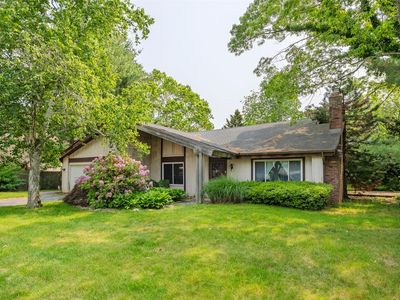 37 Glenmere Lane, Coram, NY, 11727