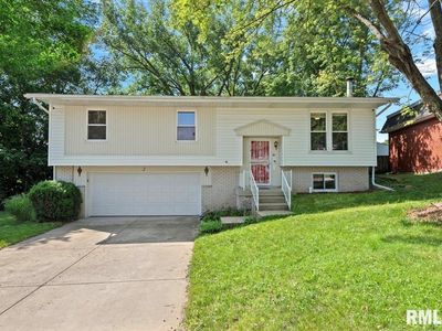 2 Mesa Rd, Springfield, IL, 62702