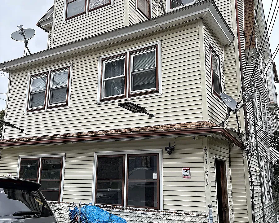 475 Wilson St #1