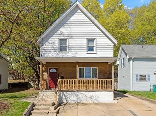 102 Canton St, Fitchburg, MA 01420