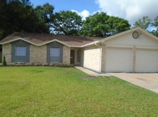 9315 Benning Dr, Houston, TX 77031