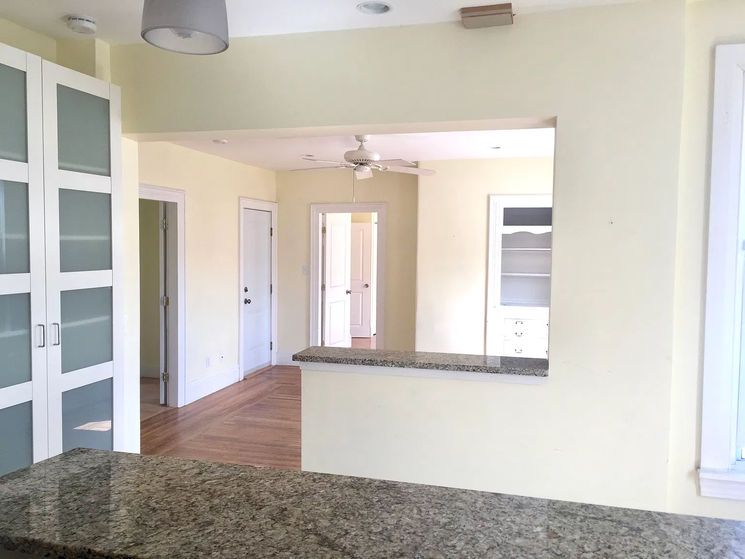 2 bed, 1250 sqft, $2,200 — Photo 3