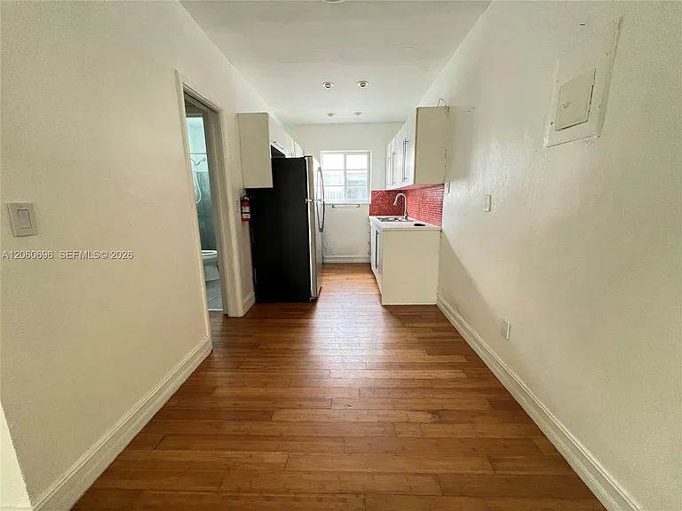 7315 Byron Ave #12 — Photo 4