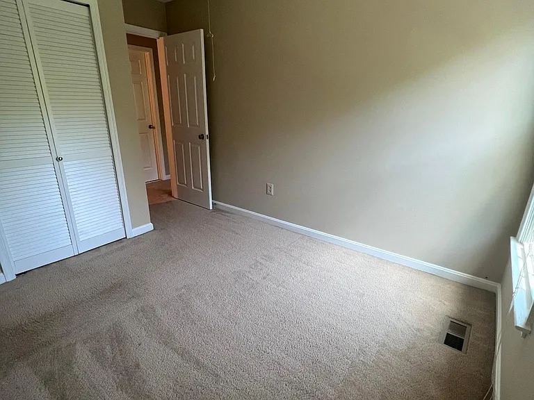 12431 Manchester Way — Photo 22