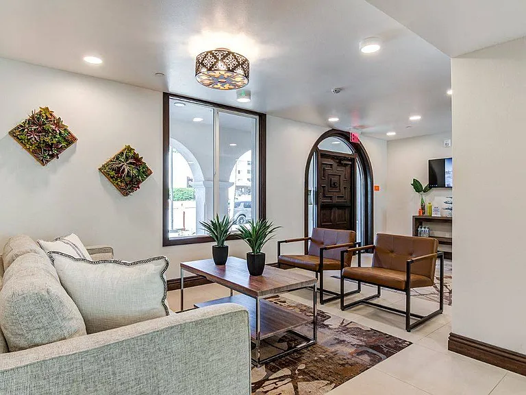 Haven at La Mesa — Photo 9
