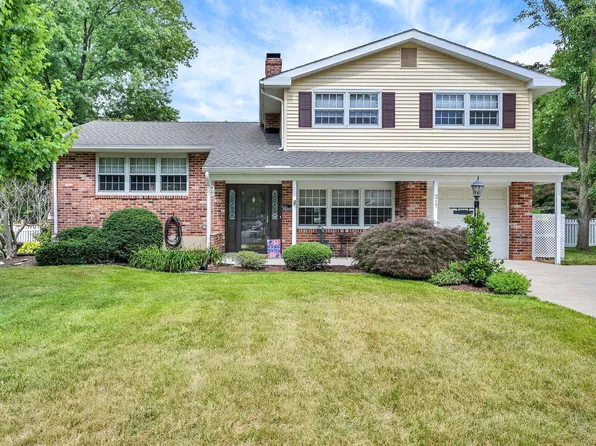 217 Winterberry Dr, Dover, DE 19904