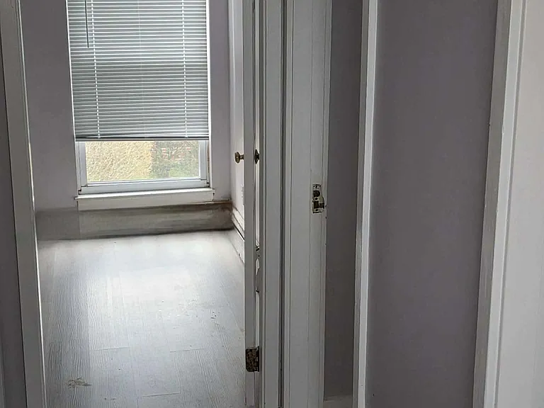Juniper Ln — Photo 6