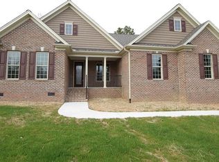 737 Mallard Dr, Randleman, NC 27317