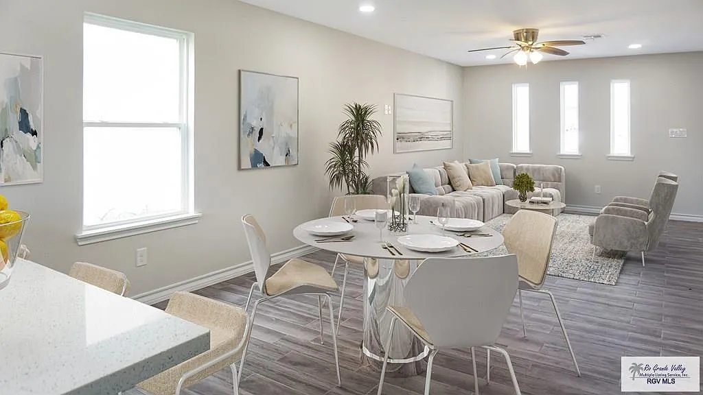 2 bed, 2.5 bath, 2376 sqft, $1,350 — Photo 2