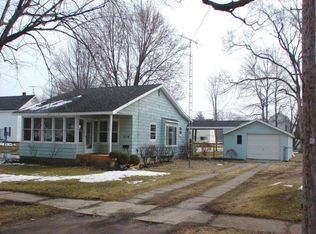 714 Hannah Ave, Alma, MI 48801