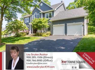 27 Cobble Ln, Basking Ridge, NJ 07920
