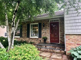 4229 W 44th St, Edina, MN 55424
