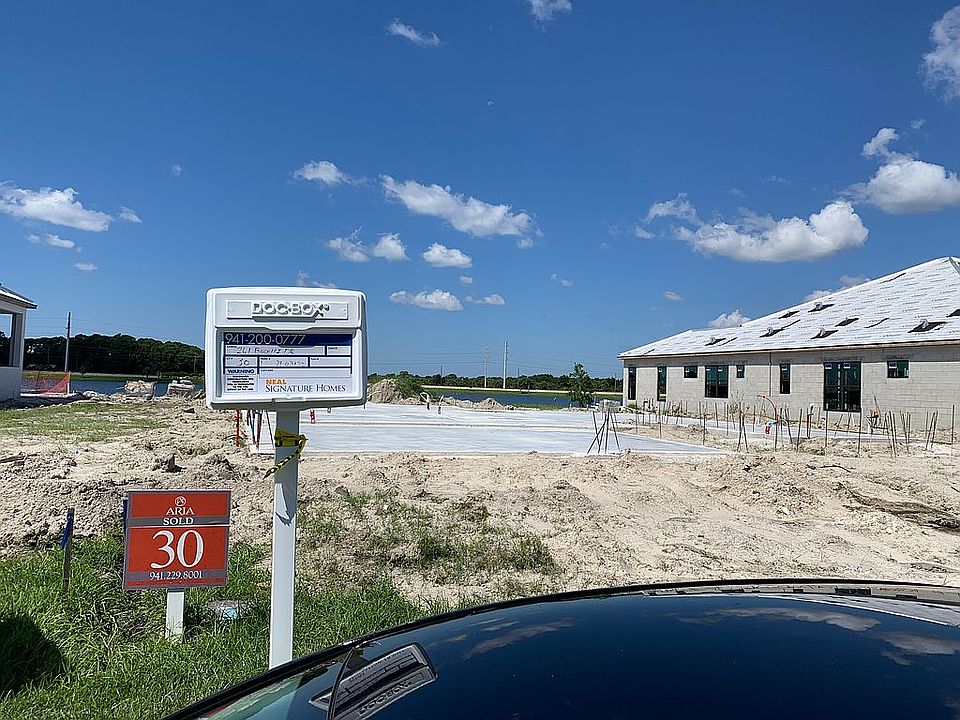 1st image of 261 Bocelli Dr