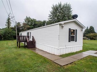 975 Josephine Ave, Indiana, PA 15701