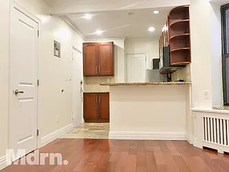 Rented by Mdrn Residential