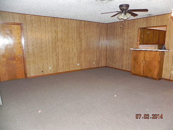 2nd image of 719 Dodic St