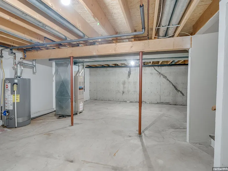 Allouez Townhomes — Photo 32