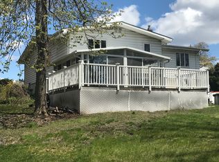 101 Terrace Ave, Rochelle Park, NJ 07662