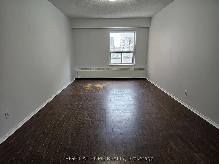 1801 Eglinton Ave W #307 — Photo 9