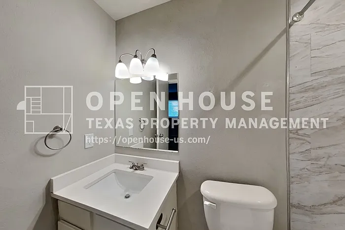 6917 Lincolnshire Ln — Photo 10