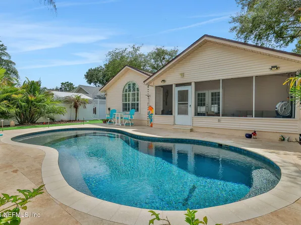 2887 MERRILL Boulevard, Jacksonville Beach, FL 32250