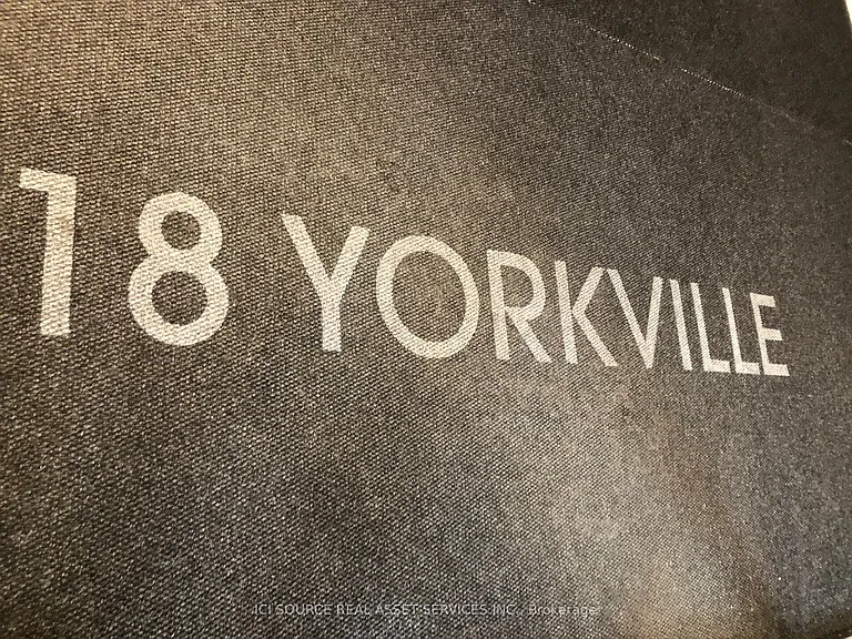 18 Yorkville Ave #2105 — Photo 11