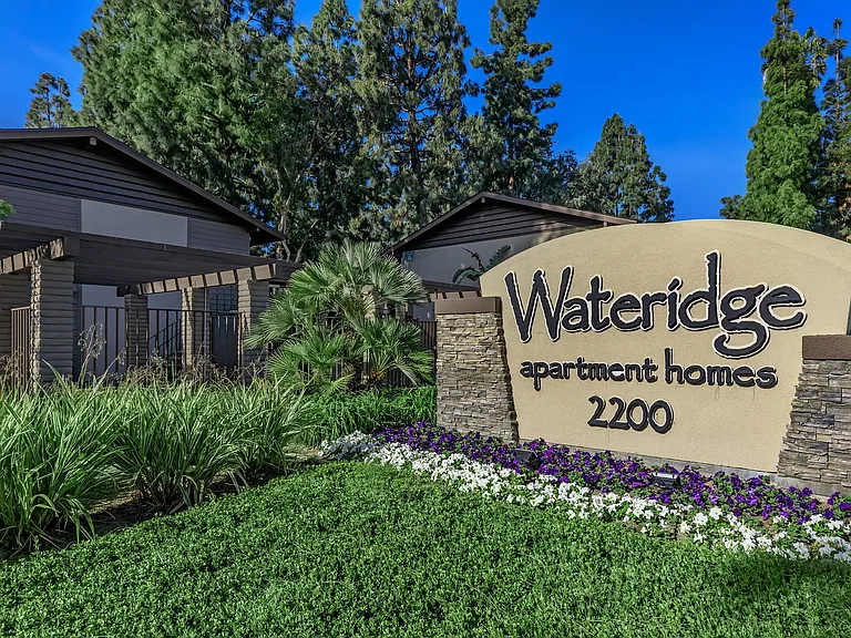 Wateridge Apartment Homes — Photo 12