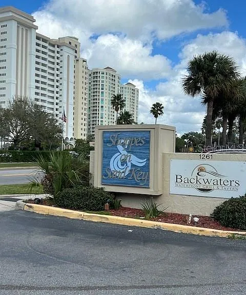 1230 Gulf Blvd #1507 — Photo 38