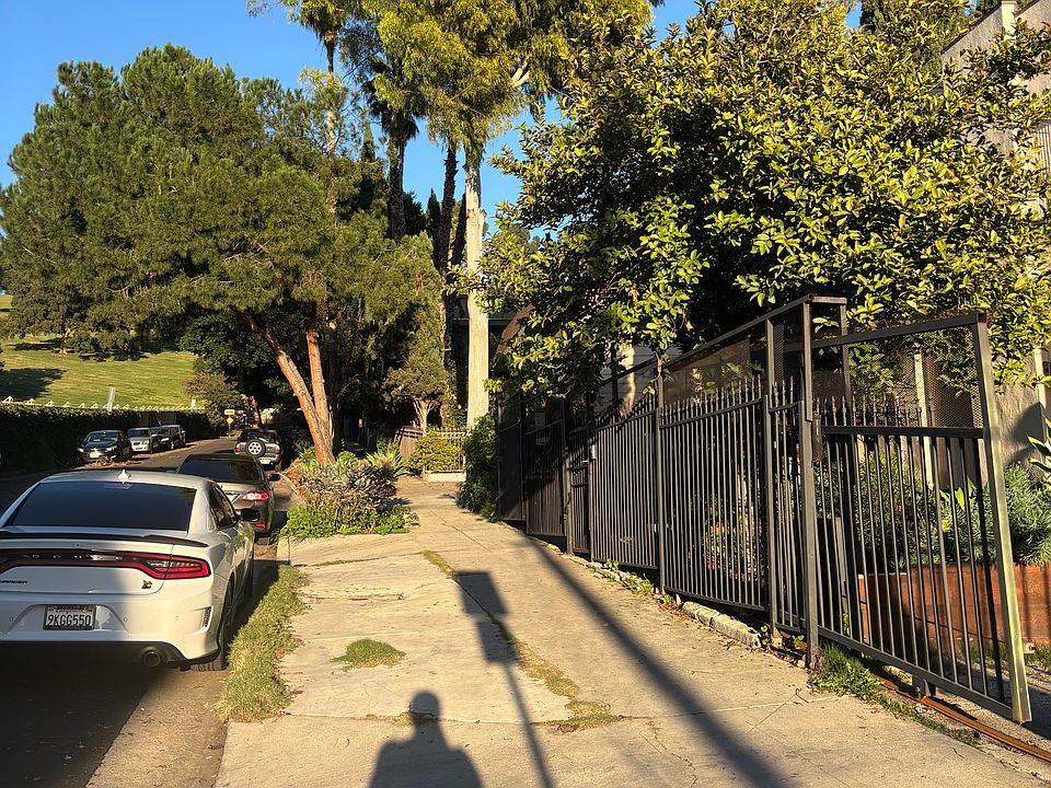 1st image of 3408 Chapman St #3