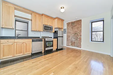 Rented by Living New York