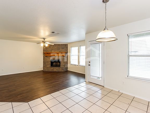 5th image of 4023 Collin Ct