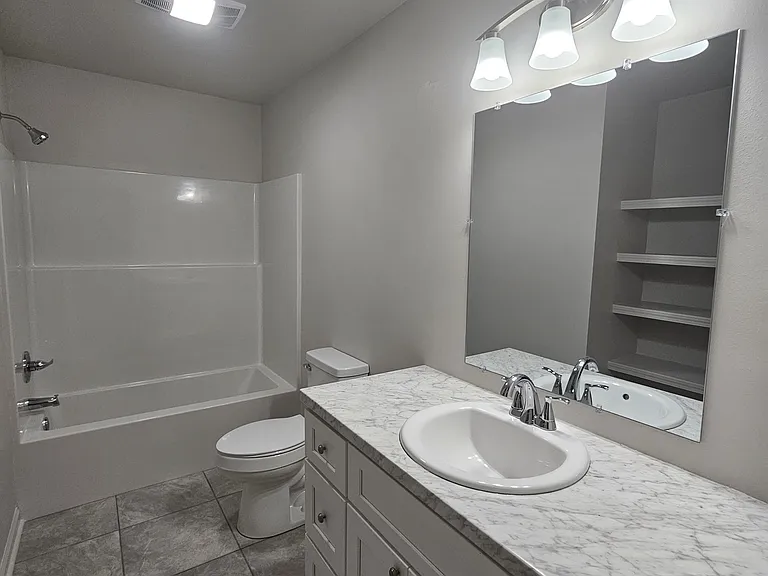 1675 Acadian Dr — Photo 13