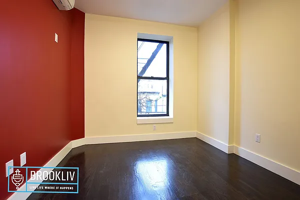 Rented by null | media 14