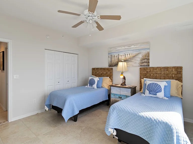 1001 Arbor Lake Dr #606 — Photo 12
