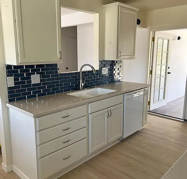 610 Stansbury Dr — Photo 5