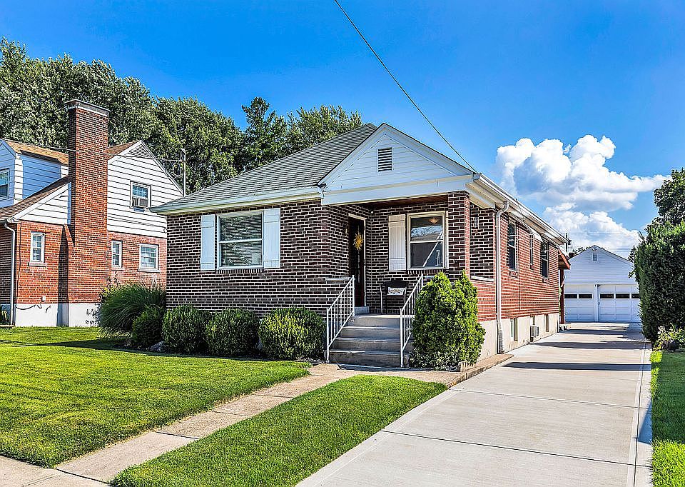 1st image of 4303 Duneden Ave