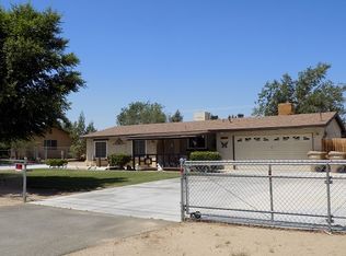 11050 Hemlock Ave, Hesperia, CA 92345