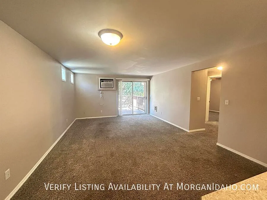 2 bed 1 bath home close to Down town Boise — Photo 2