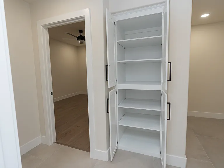 2589 W Lake Van Ness Cir — Photo 27