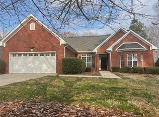 3604 Maple Forge Ln, Gainesville, GA 30504