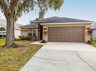 29234 Yarrow Dr, Wesley Chapel, FL 33543